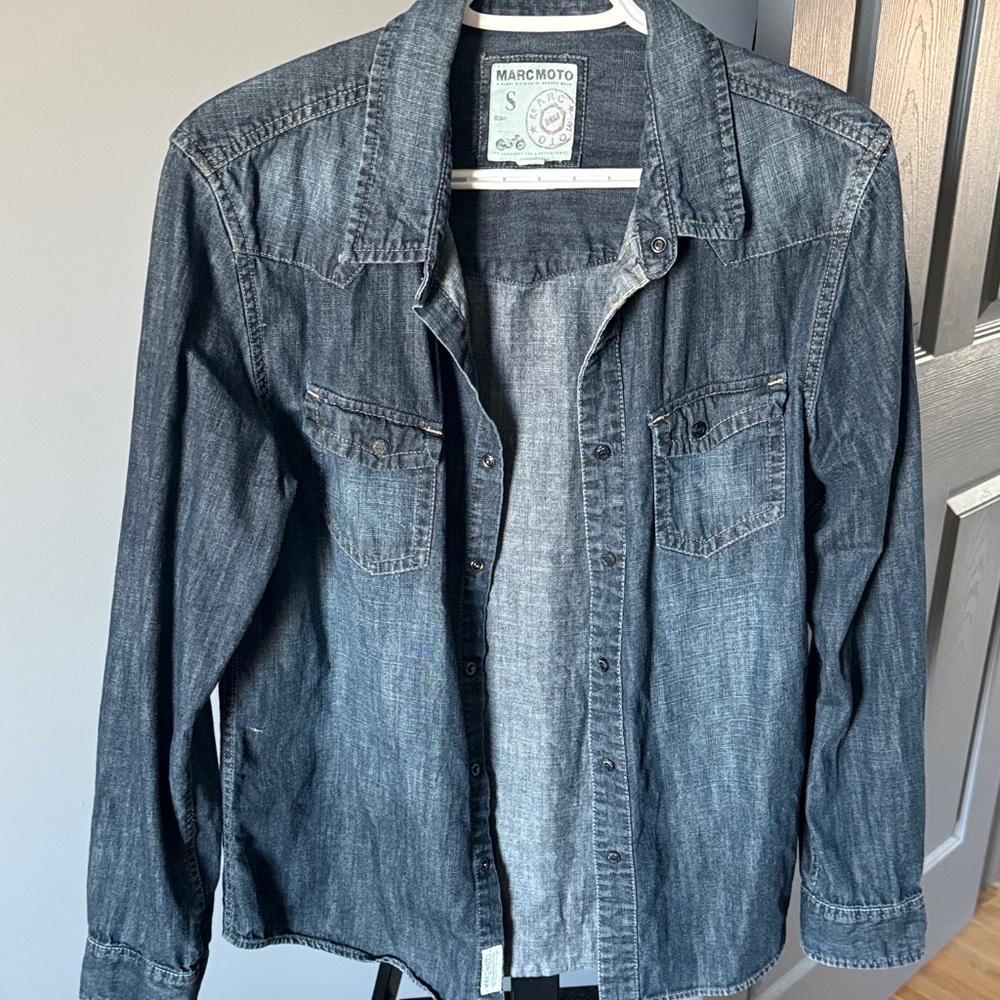 Women's Denim Button Down Shirt - Blue
Item #12